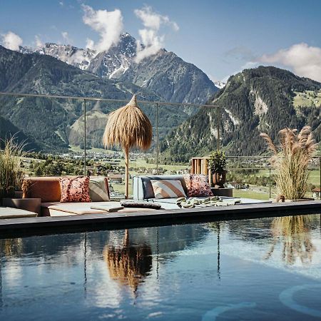 Coolnest Hotel Mayrhofen Exterior foto