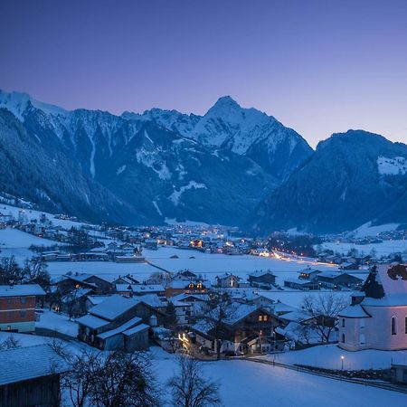 Coolnest Hotel Mayrhofen Exterior foto