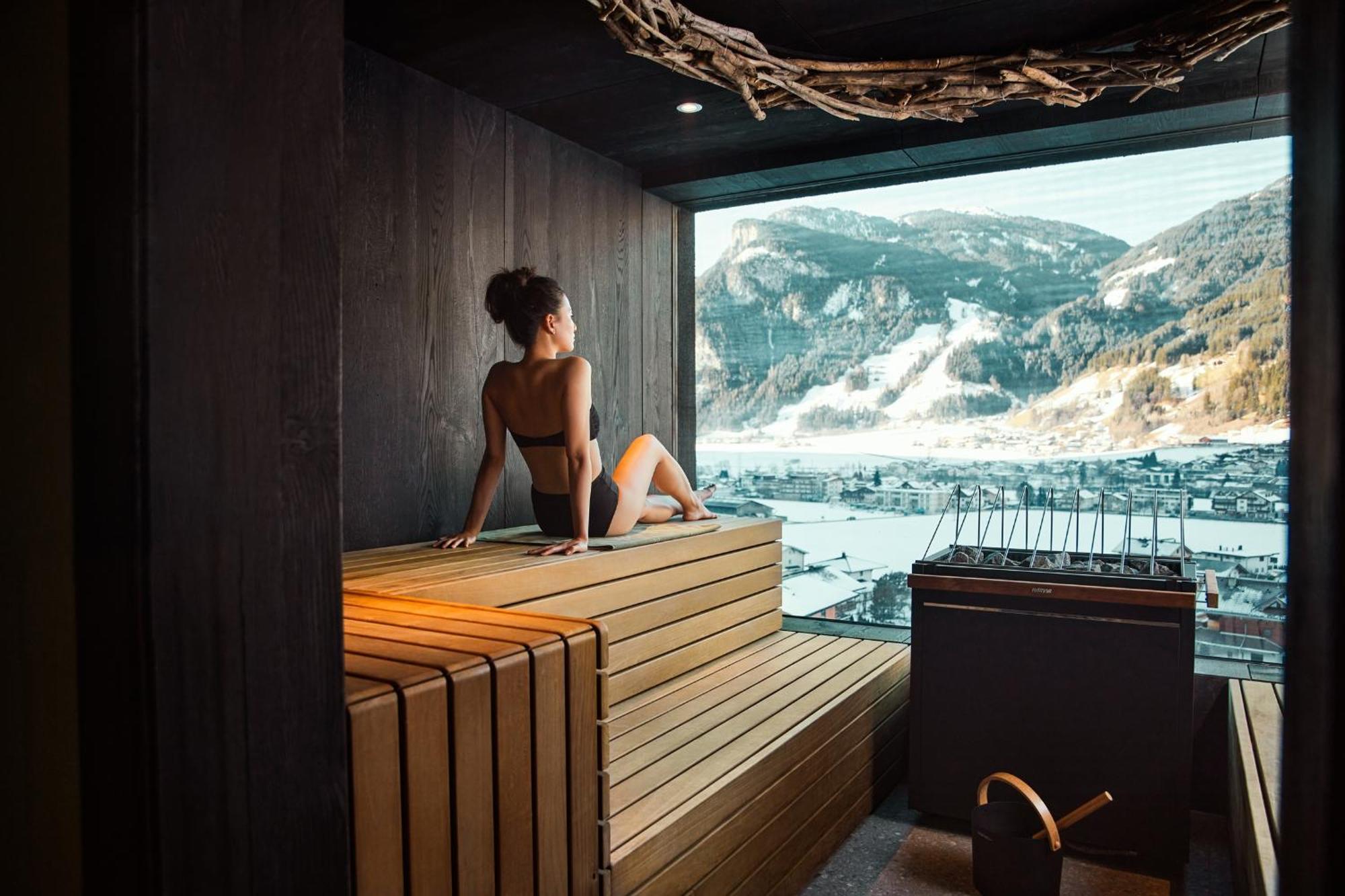 Coolnest Hotel Mayrhofen Exterior foto